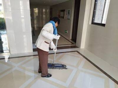 海上罗兰物业服务中心11月份清洁服务工作简报